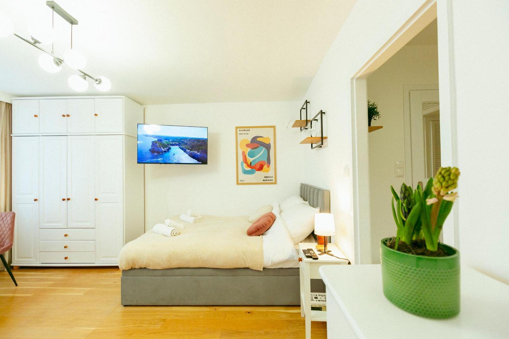 Bagno Big - Prywatne Apartament W Centrum Warszawy 华沙 外观 照片